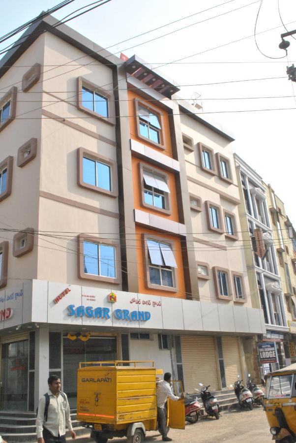 Hotel Sagar Grand Secunderabad Exterior photo